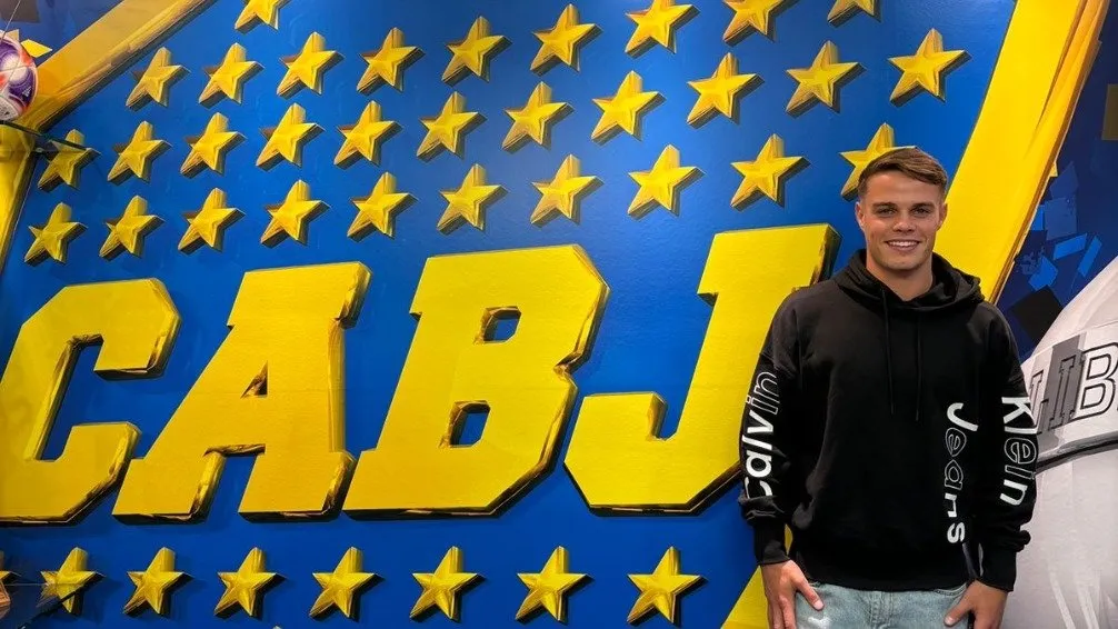 Riquelme presentó a Nacho Miramón como nuevo jugador de Boca Juniors